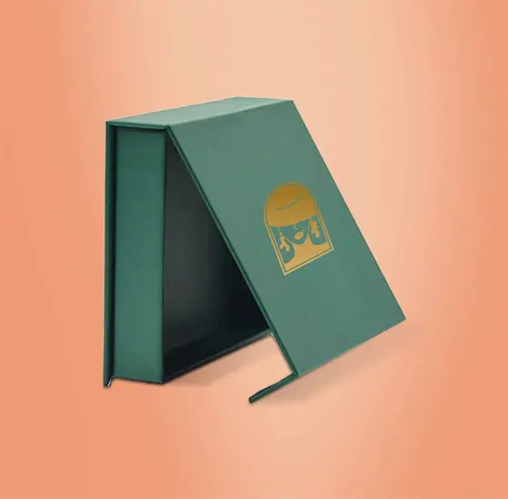 Magnetic Closure Rigid Boxes