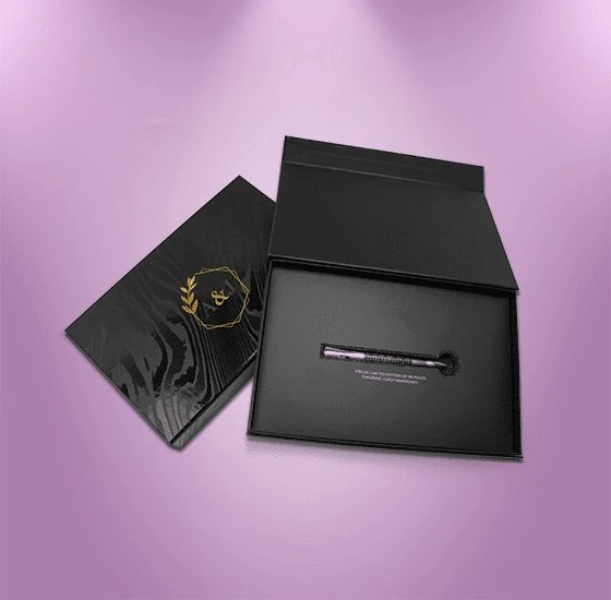 Magnetic Closure Rigid Boxes